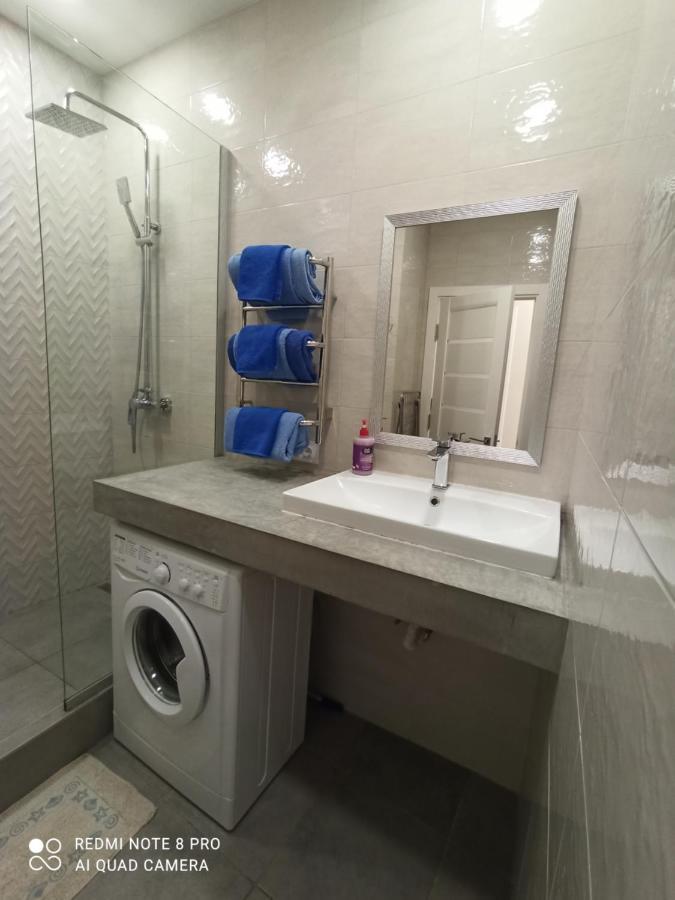 Самостоятельная Квартира Apartamento Odesa Exterior foto