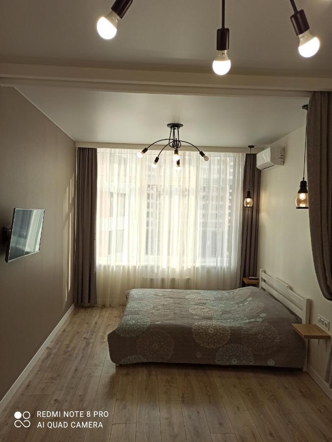 Самостоятельная Квартира Apartamento Odesa Exterior foto